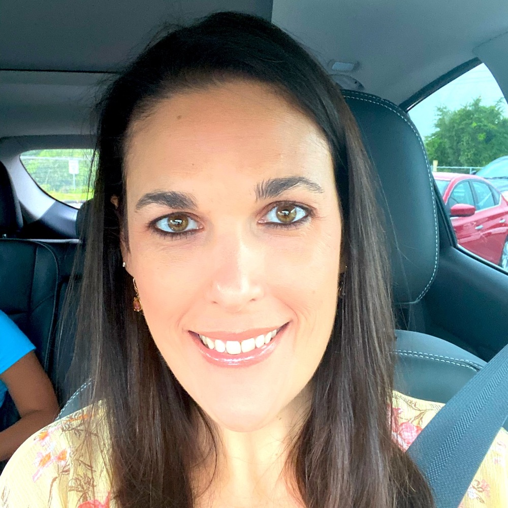 Meet your Posher, Cristy